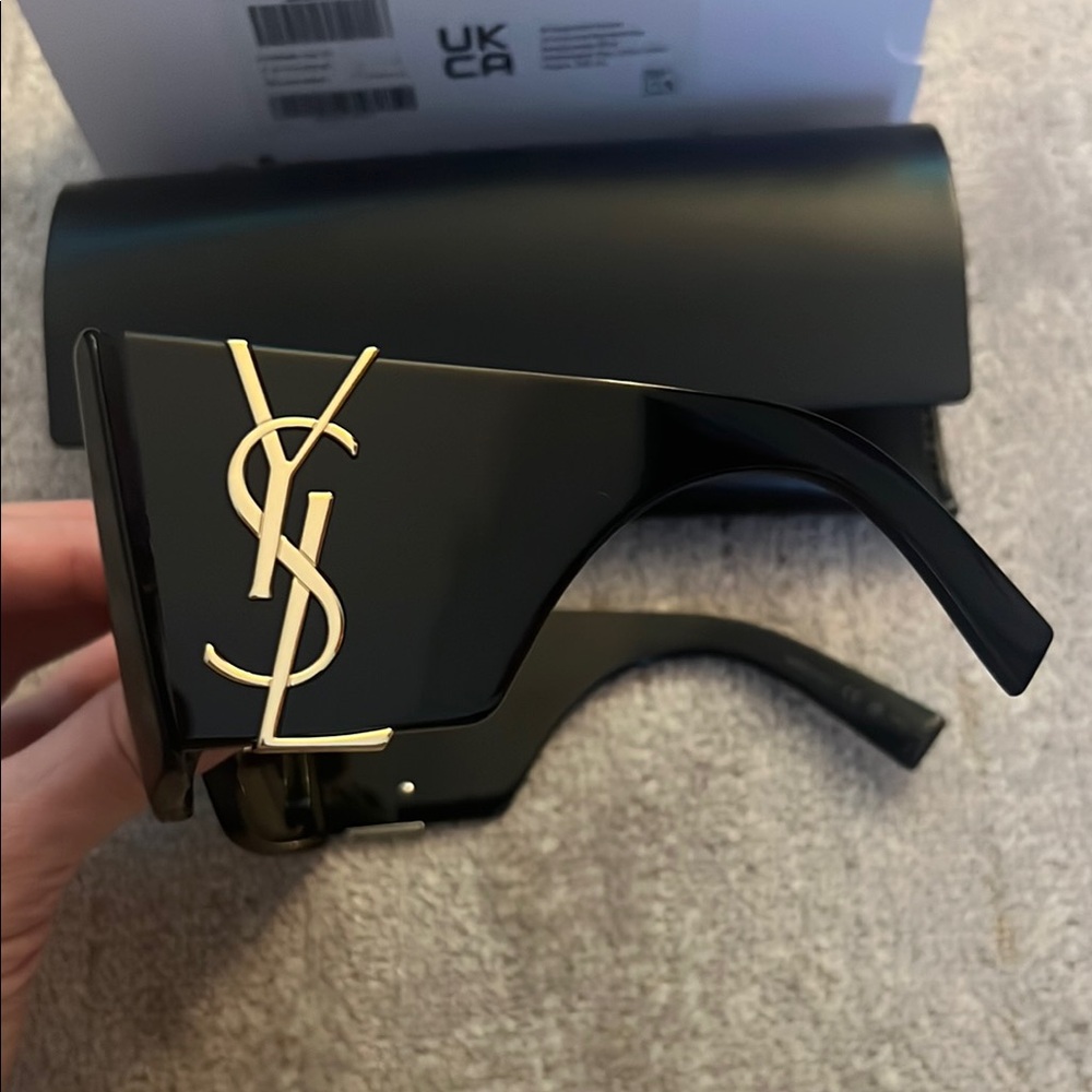 Brand New Saint Laurent Sunglasses SL M119 Blaze 001 Black